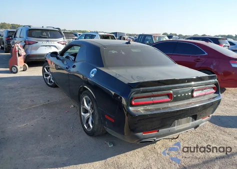 2015 Dodge Challenger Sxt Plus z USA, uszkodzony, nr VIN 2C3CDZBG1FH811685